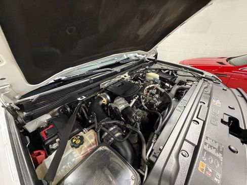 Used 2016 GMC Sierra 3500 Denali w/ Duramax Plus Package image 49
