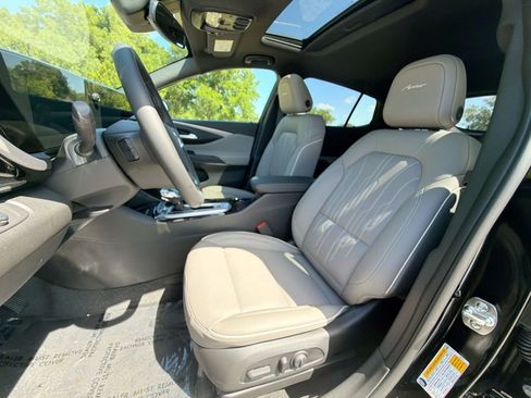 New 2026 Buick Envista Avenir image 25