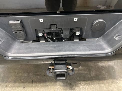 Used 2025 Chevrolet Silverado 3500 High Country w/ High Country Premium Package image 33