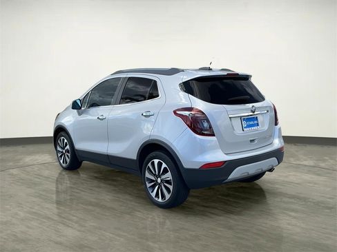 Used 2021 Buick Encore Preferred w/ Safety Package image 5