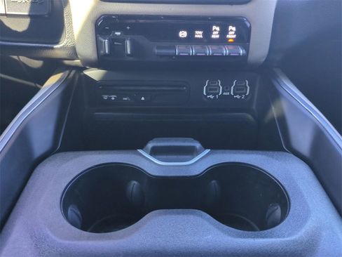 Used 2019 RAM 2500 Laramie image 21