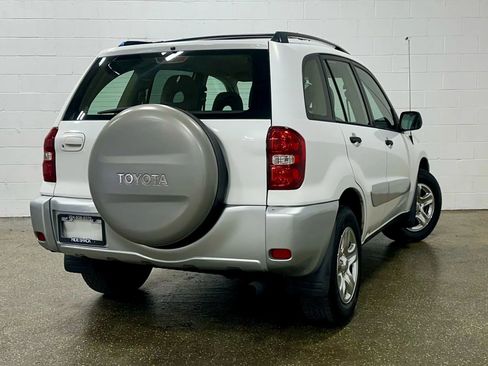 Used 2004 Toyota RAV4 2WD image 6