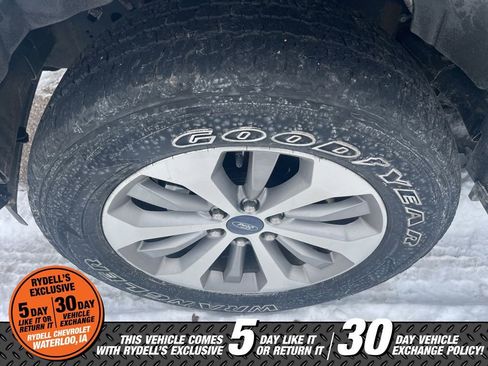 Used 2017 Ford F150 XL w/ Equipment Group 101A Mid image 4