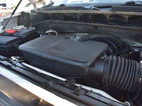 Certified 2021 Chevrolet Silverado 1500 LT Trail Boss w/ Convenience Package II image 38