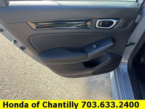 Certified 2024 Honda Civic Touring image 25