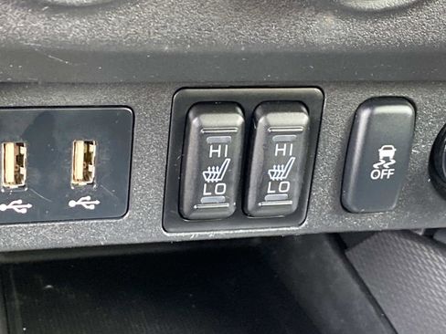 Used 2022 Mitsubishi Outlander Sport SE image 15