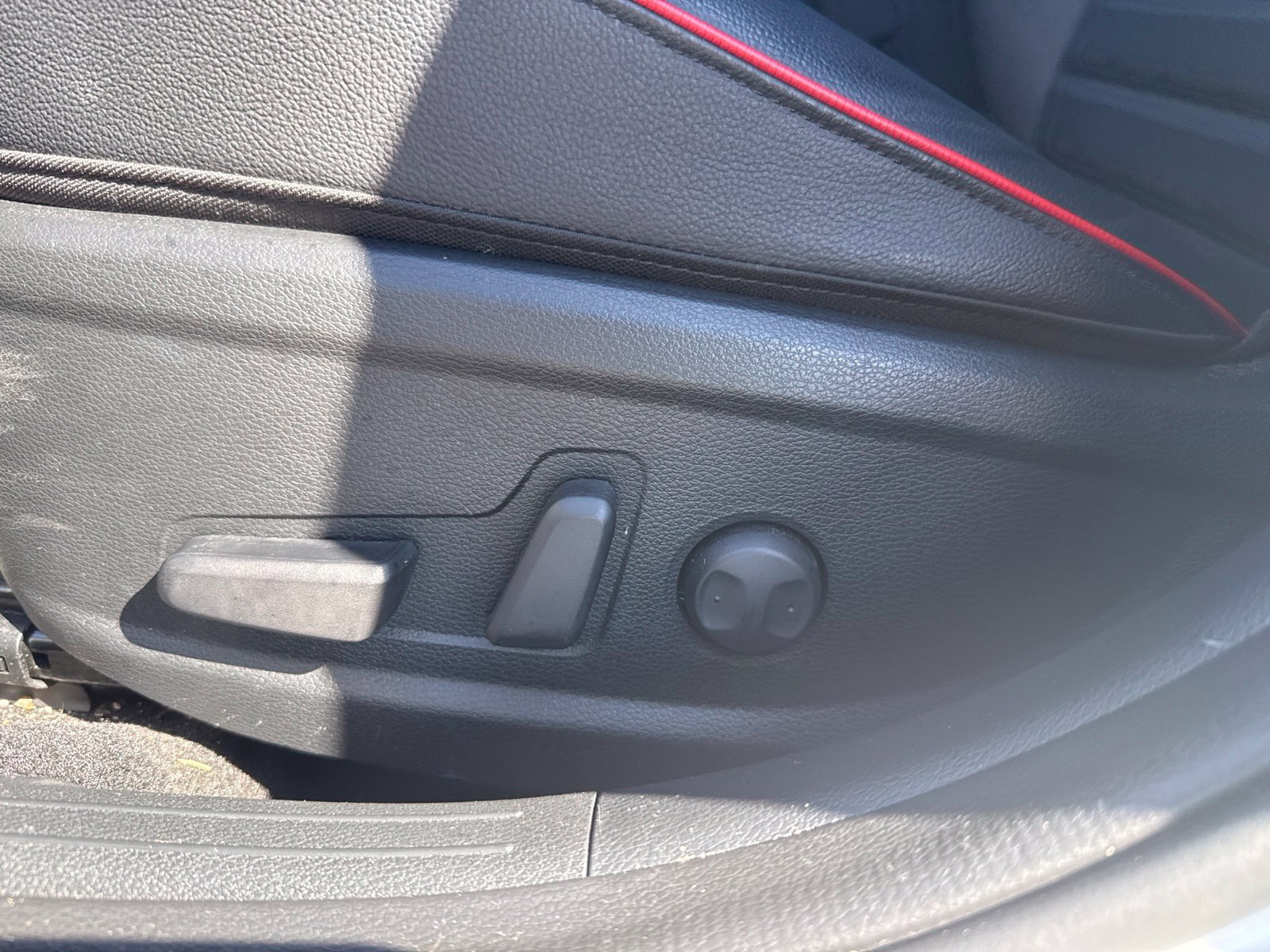 Used 2023 Kia Forte GT w/ GT2 Package FWD image 11