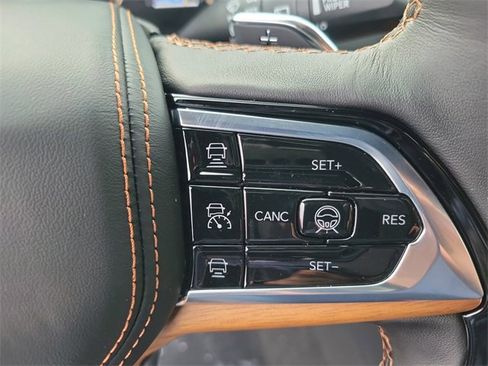 New 2025 Jeep Grand Cherokee L Summit image 28