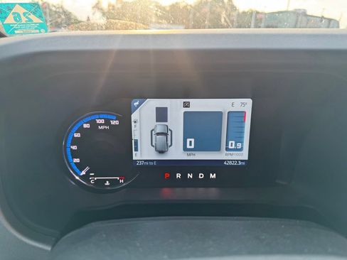 Used 2024 Ford Bronco Outer Banks AWD/4WD image 11
