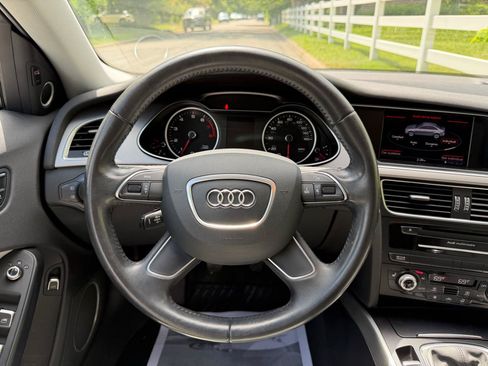 Used 2014 Audi A4 2.0T Prestige AWD/4WD image 40