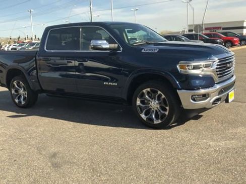 Used 2024 RAM 1500 Limited AWD/4WD image 2