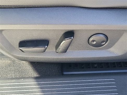 Used 2022 Nissan Rogue SL image 21