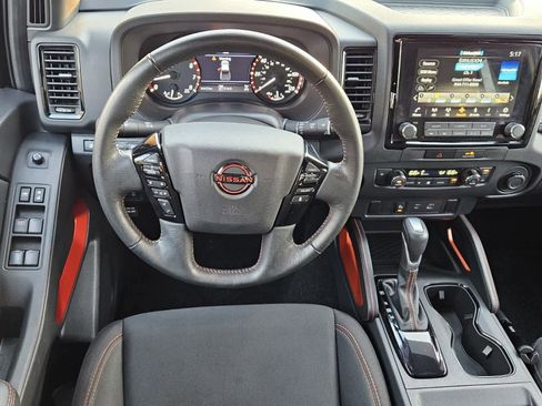 Used 2022 Nissan Frontier PRO-4X w/ Technology Package image 5