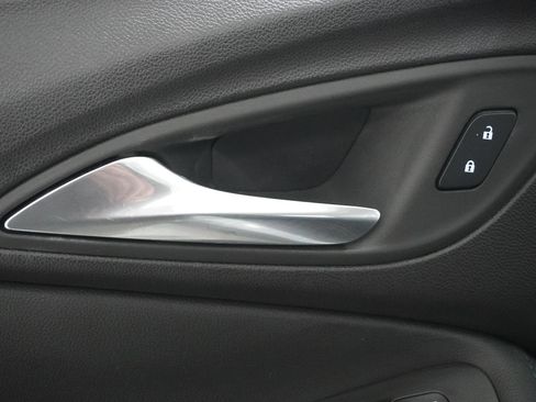 Used 2025 Buick Encore GX Sport Touring w/ Comfort Package image 15