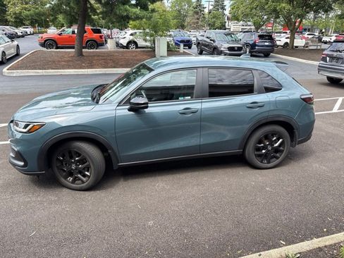 Certified 2024 Honda HR-V Sport image 5