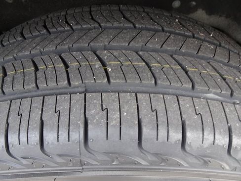 Used 2017 Cadillac Escalade Premium Luxury image 44