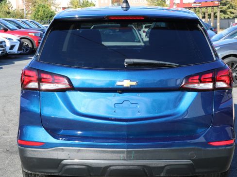 Used 2022 Chevrolet Equinox LT image 6