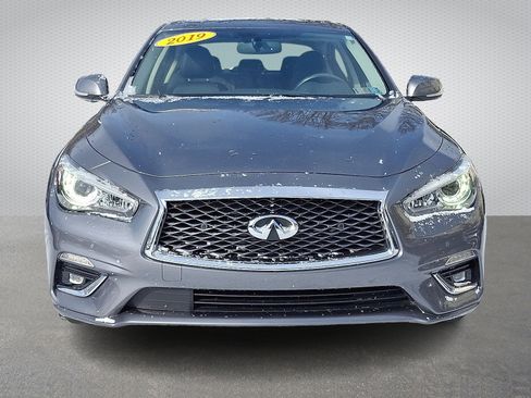 Used 2019 INFINITI Q50 Luxe w/ Essential Package (3.0T Luxe) image 2