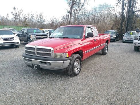 Used 1999 Dodge Ram 2500 Truck 2WD Quad Cab image 2