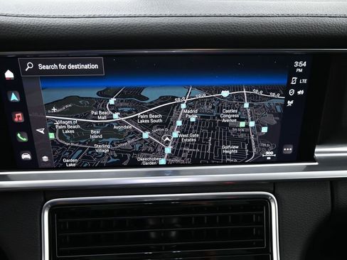 Certified 2023 Porsche Panamera Platinum Edition image 21