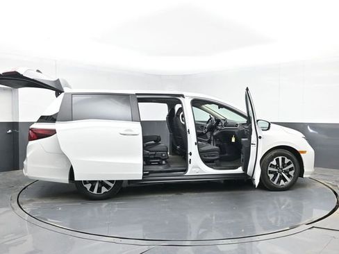 New 2026 Honda Odyssey EX-L image 52