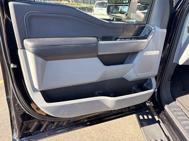 Used 2024 Ford F250 XLT w/ Tremor Off-Road Package AWD/4WD image 24