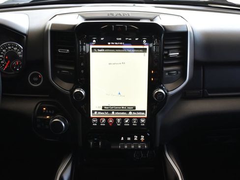 Used 2020 RAM 1500 Big Horn AWD/4WD image 18