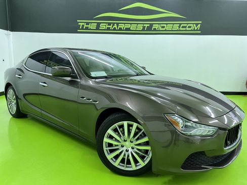 Used 2015 Maserati Ghibli RWD image 1