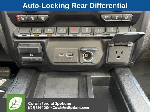 Used 2022 Chevrolet Silverado 1500 High Country image 39