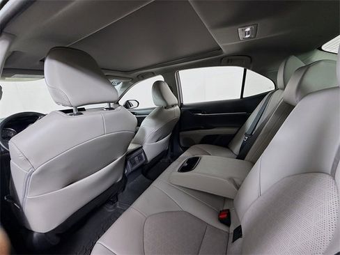 Certified 2022 Toyota Camry XSE image 10