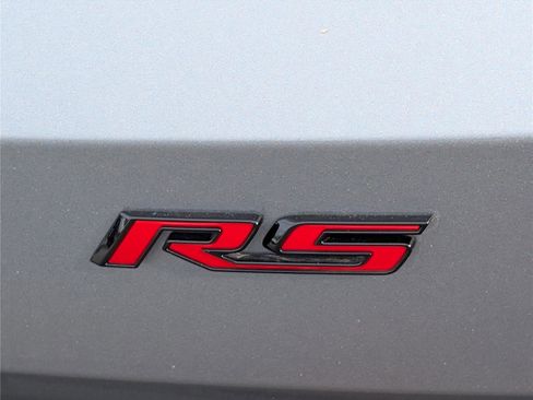 Used 2024 Chevrolet Traverse RS w/ LPO, Floor Liner Package image 9