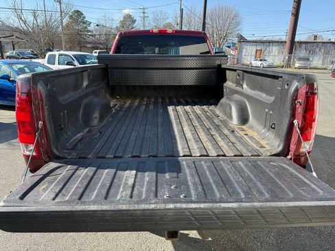 Used 2013 GMC Sierra 2500 SLE w/ Suspension Package, Off-Road image 6