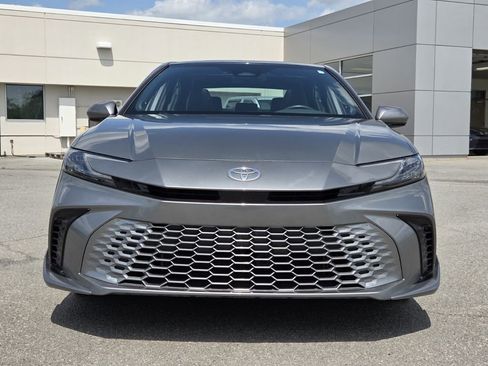 Used 2025 Toyota Camry XSE w/ Premium Package FWD image 8
