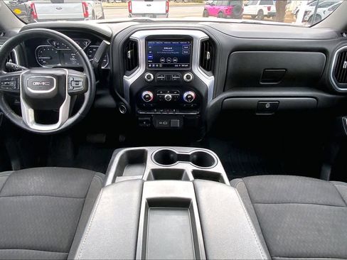 Used 2022 GMC Sierra 3500 SLE w/ SLE Convenience Package image 15