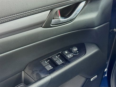 Used 2021 MAZDA CX-5 Touring w/ Touring Preferred SV Package image 13