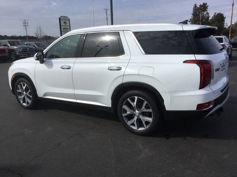 Used 2022 Hyundai Palisade SEL w/ 8P Bench Seat Package image 3