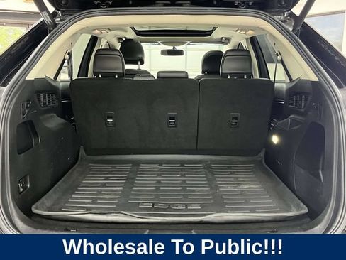 Used 2016 Ford Edge SEL w/ Equipment Group 201A FWD image 22
