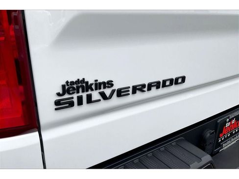 Used 2019 Chevrolet Silverado 1500 LT Trail Boss image 33