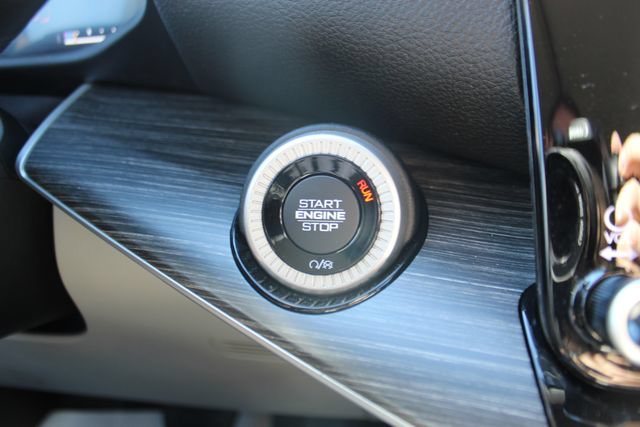 Used 2023 Jeep Wagoneer Series II w/ Premium Group I AWD/4WD image 19