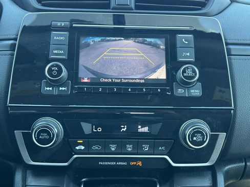 Used 2019 Honda CR-V LX image 16