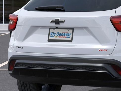 New 2026 Chevrolet Trax RS image 14