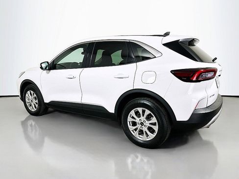 Used 2023 Ford Escape Active w/ Tech Pack #2 image 5