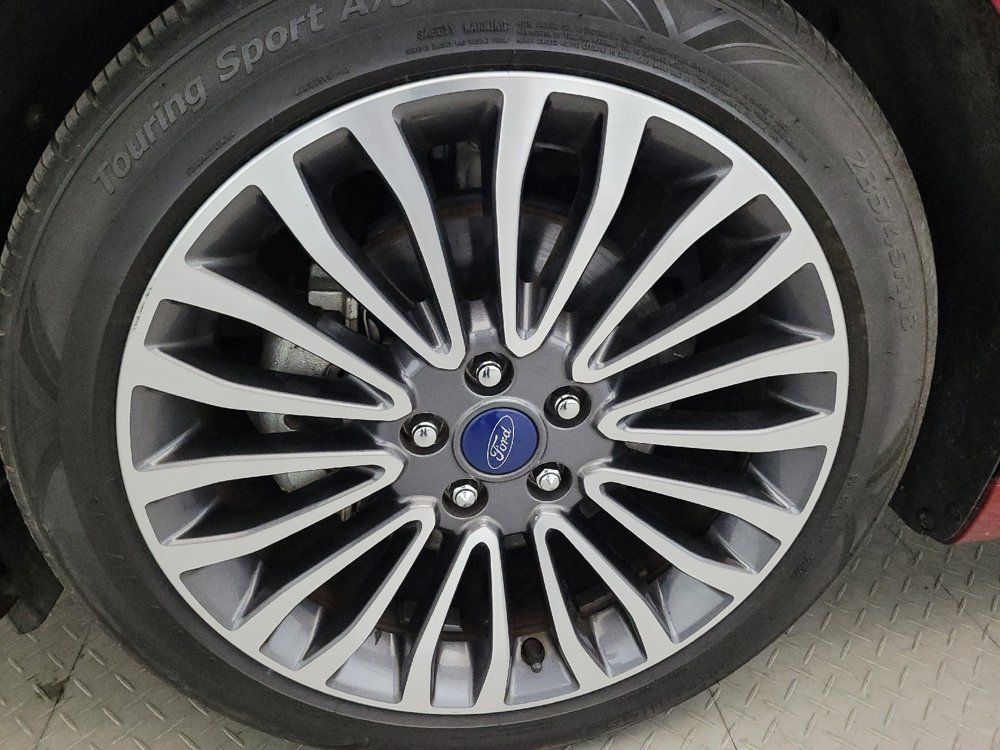 Used 2018 Ford Fusion SE w/ Fusion SE Technology Package FWD image 31