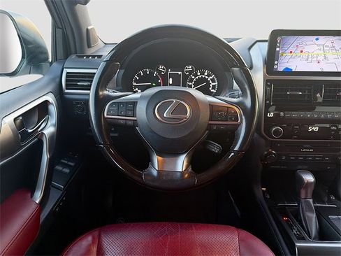 Used 2022 Lexus GX 460 Luxury image 17