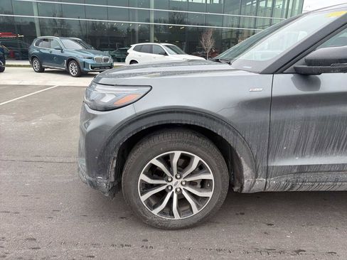 Used 2026 Ford Explorer ST-Line image 2