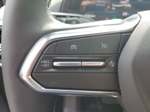 New 2026 Chevrolet Equinox EV LT image 28