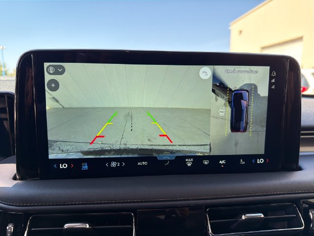 New 2027 Lincoln Aviator AWD image 32