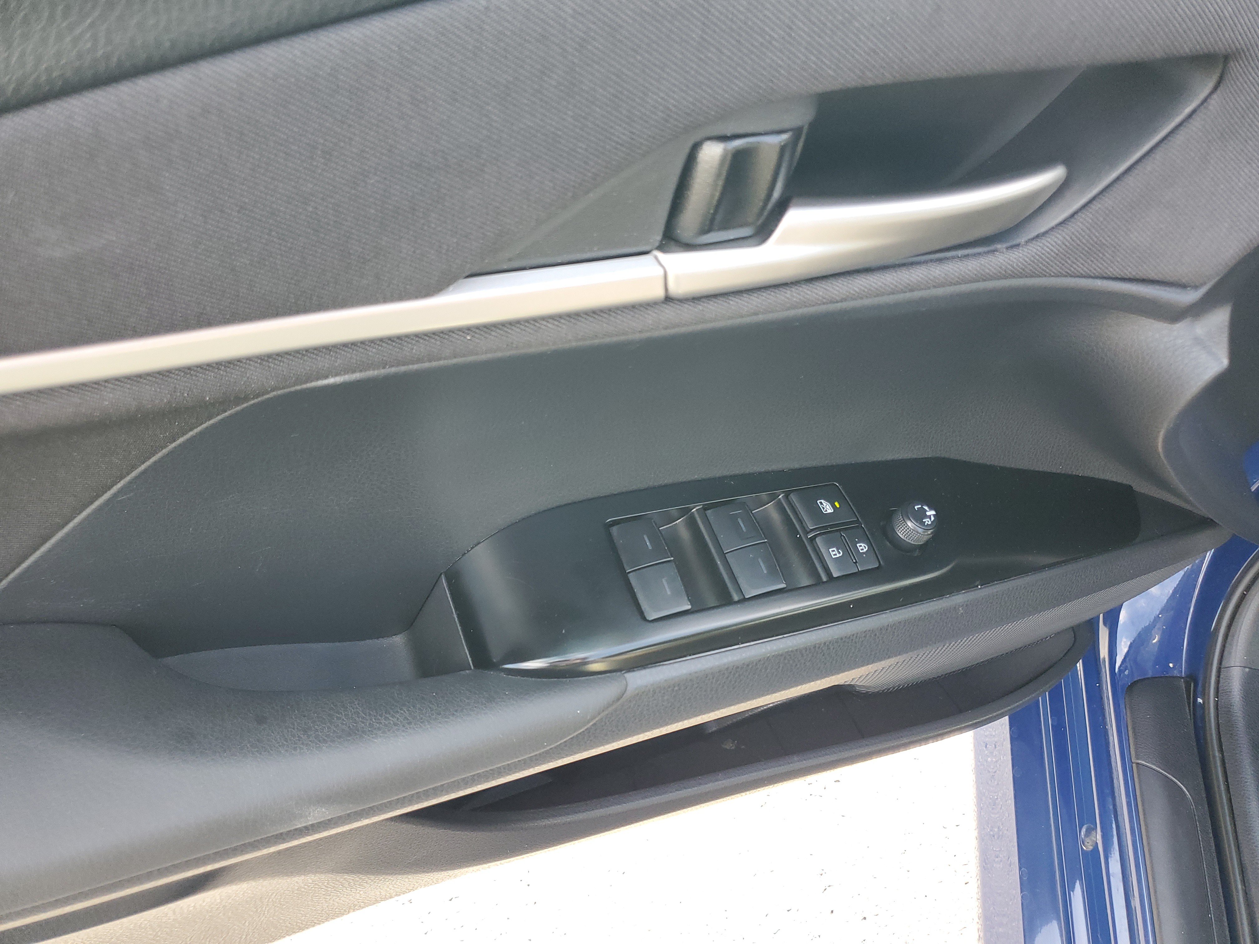 Certified 2025 Toyota Camry LE FWD image 23