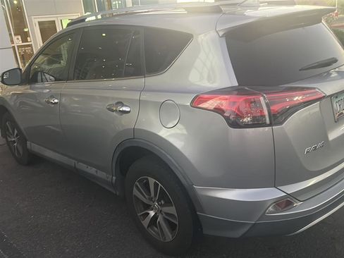 Used 2016 Toyota RAV4 XLE image 4