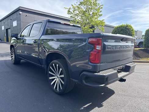 Used 2021 Chevrolet Silverado 1500 Custom RWD image 9